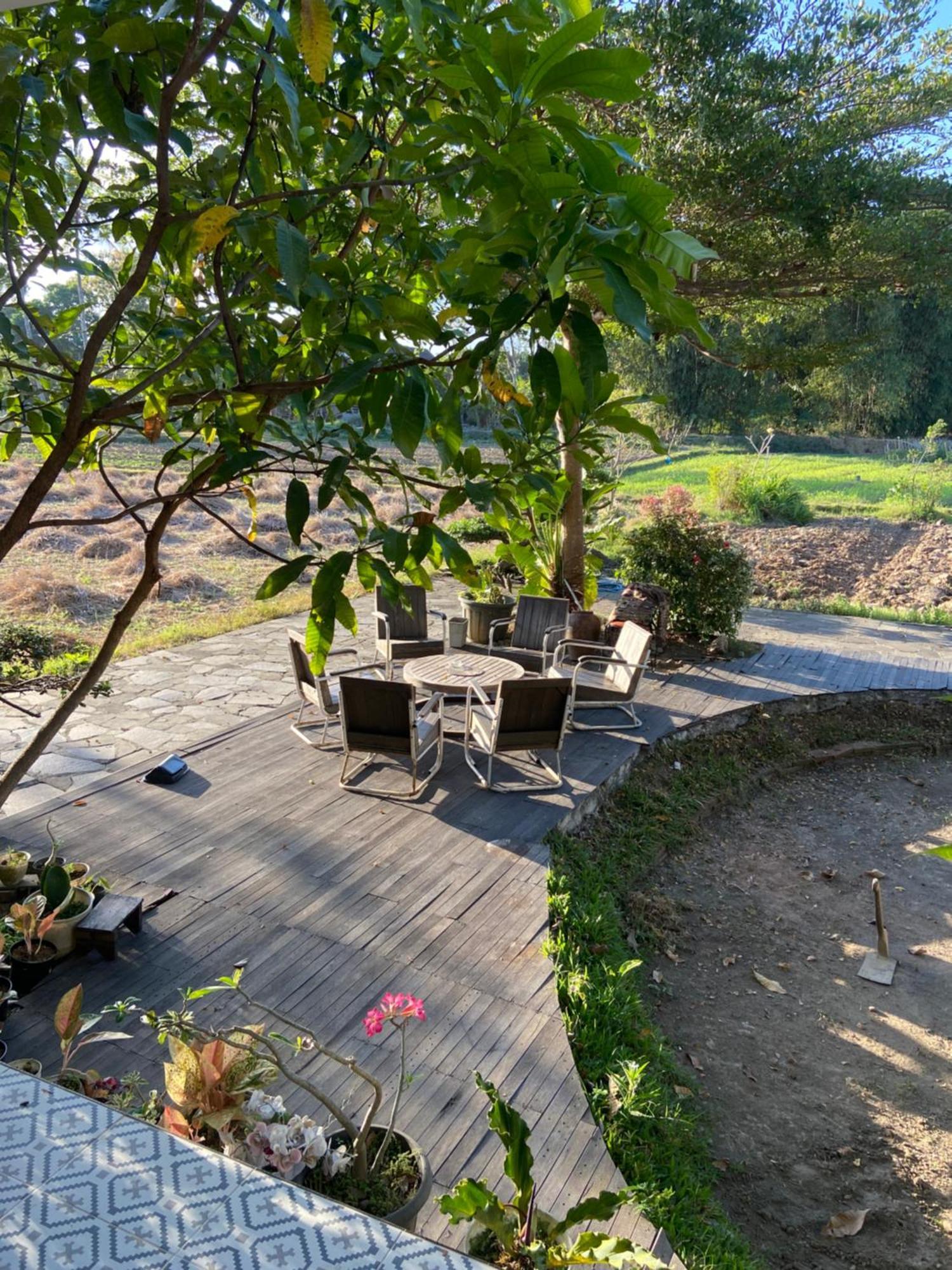 Lotus 2 Guest House 마겔랑 외부 사진