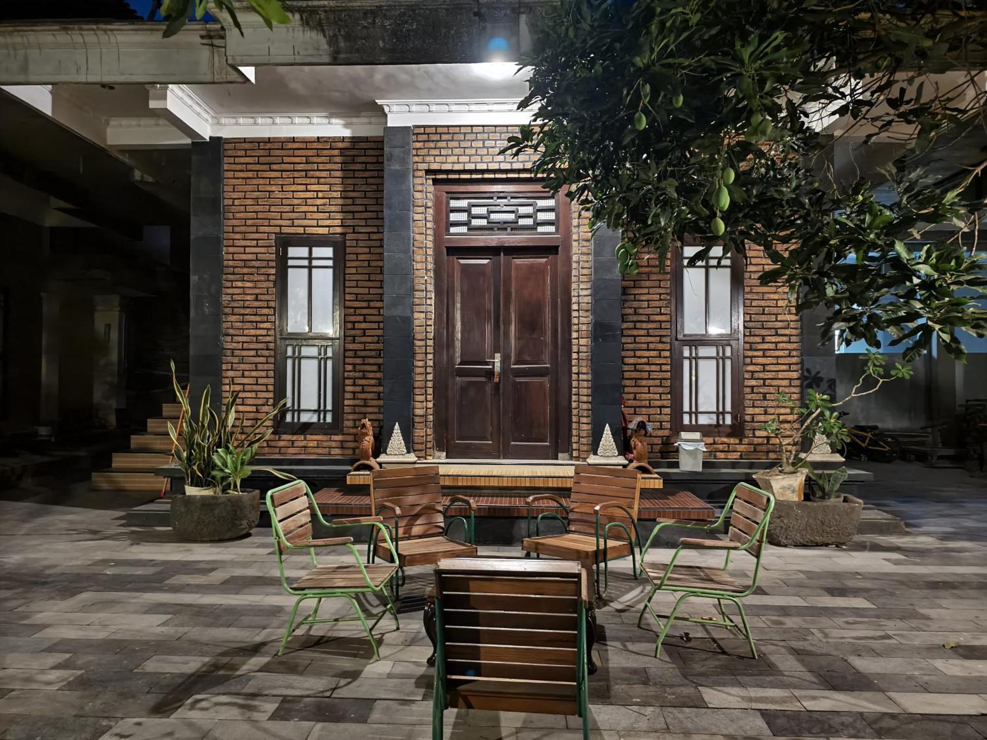 Lotus 2 Guest House 마겔랑 외부 사진
